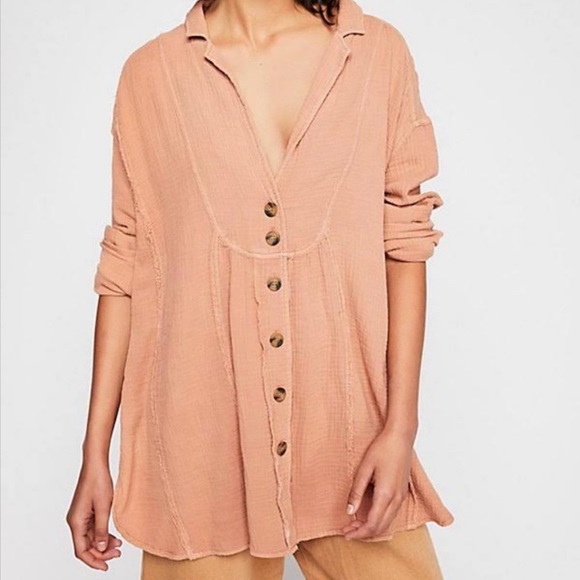 GUC Free People- All About The Feels Button Down in Peach. Size M - Picture 1 of 8